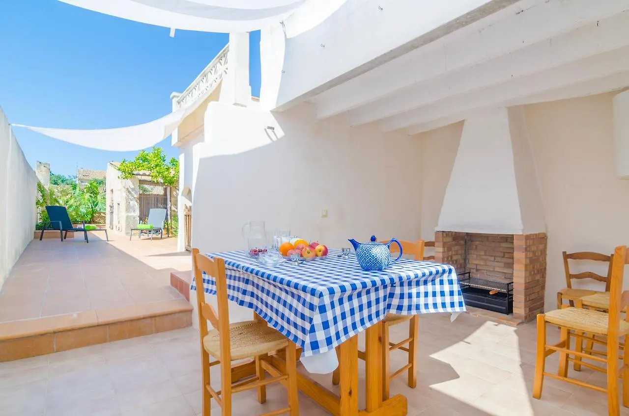 Can Salas Porreres Chalet
